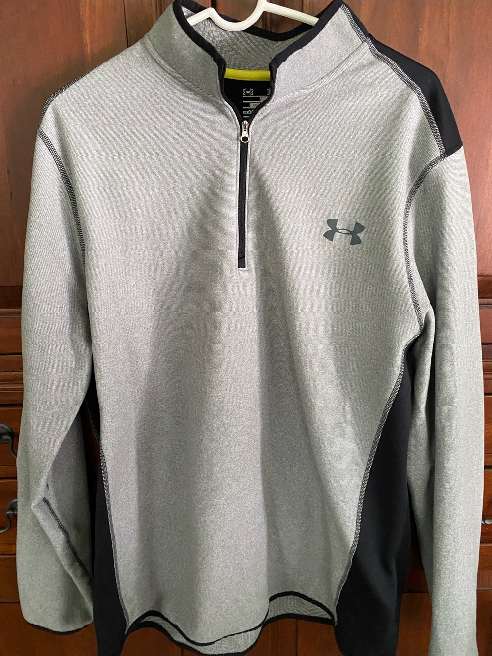 Under Armour Gray and Black Lightweight Quarter-Zip Jacket